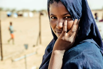 Burkina dairywoman